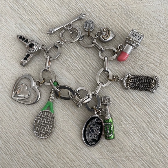 JUICY COUTURE CHARM BRACELET - Picture 1 of 5